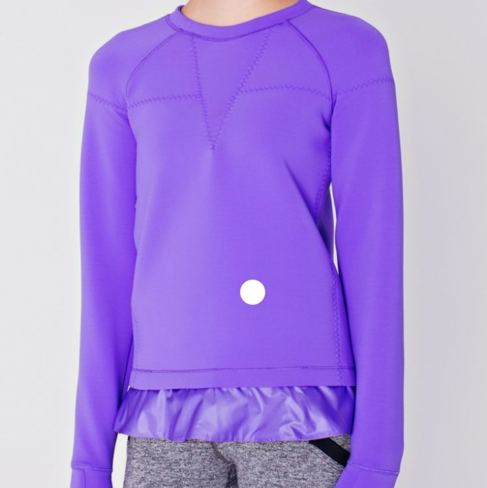 ATHLETIC APPAREL + TECHNICAL CLOTHING IVIVVA